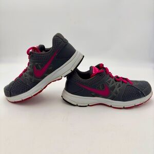 Nike Air Relentless 2 women’s Sz 8 512083-012 Black pink Running Shoes Sneakers